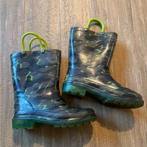 Kids Camouflage Light Up Rain Boots